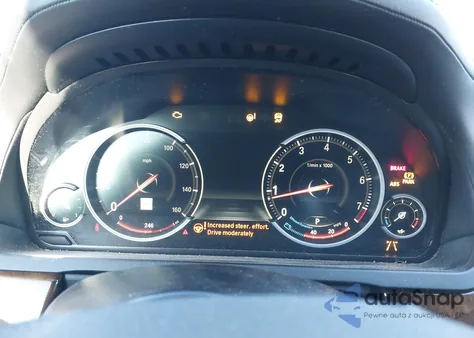 2015 BMW 750I xDrive z USA, uszkodzony, nr VIN WBAYB6C58FD966196